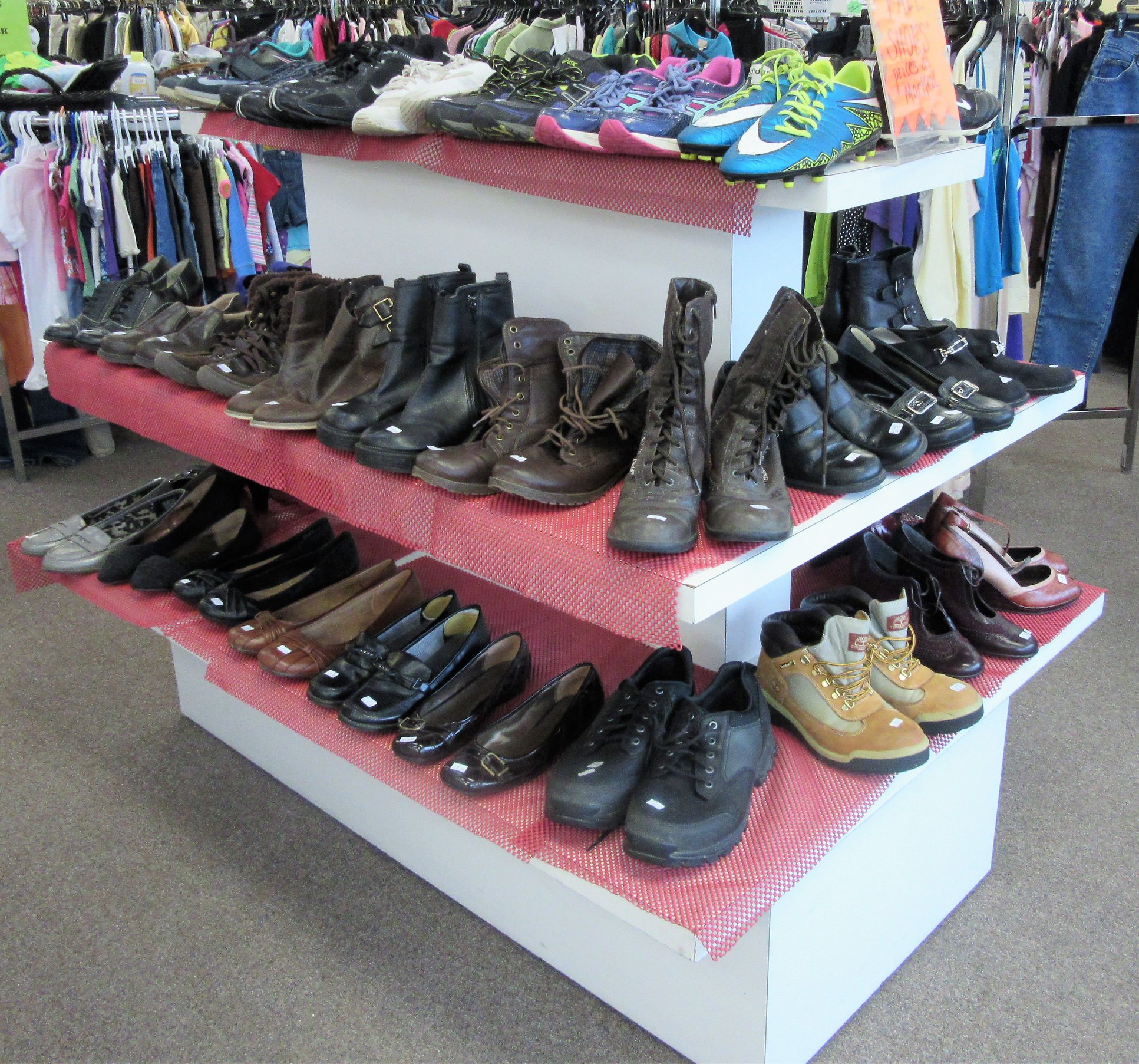 Organize, Elevate, and Celebrate Your Shoes  Closet Classics -  Southeastern Pennsylvania including Chadds Ford, Kennett Square,  Unionville, West Chester, Exton, Chester Springs, Glenmoore, Malvern, Paoli  , Philadelphia suburbs. Also Northern Delaware (
